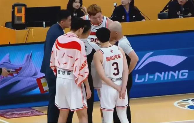 “只要我不走，球队愿意一直续约我”，盘点NBA现役7大非卖品